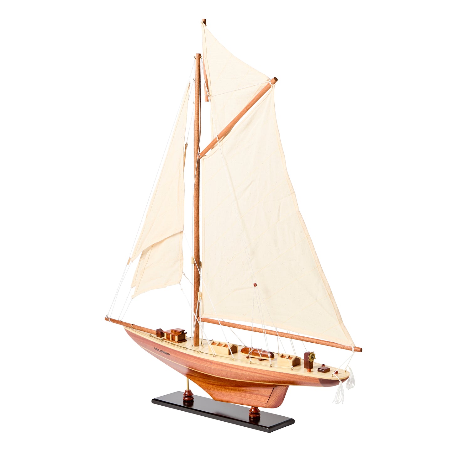 Columbia Yacht, Natural