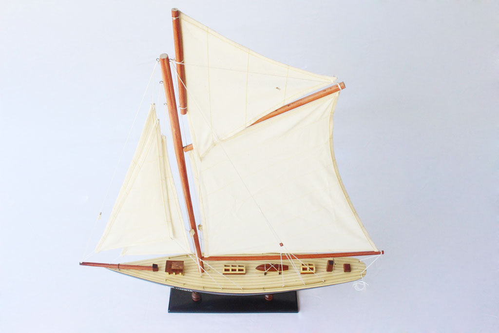 Columbia Yacht, Black/Red