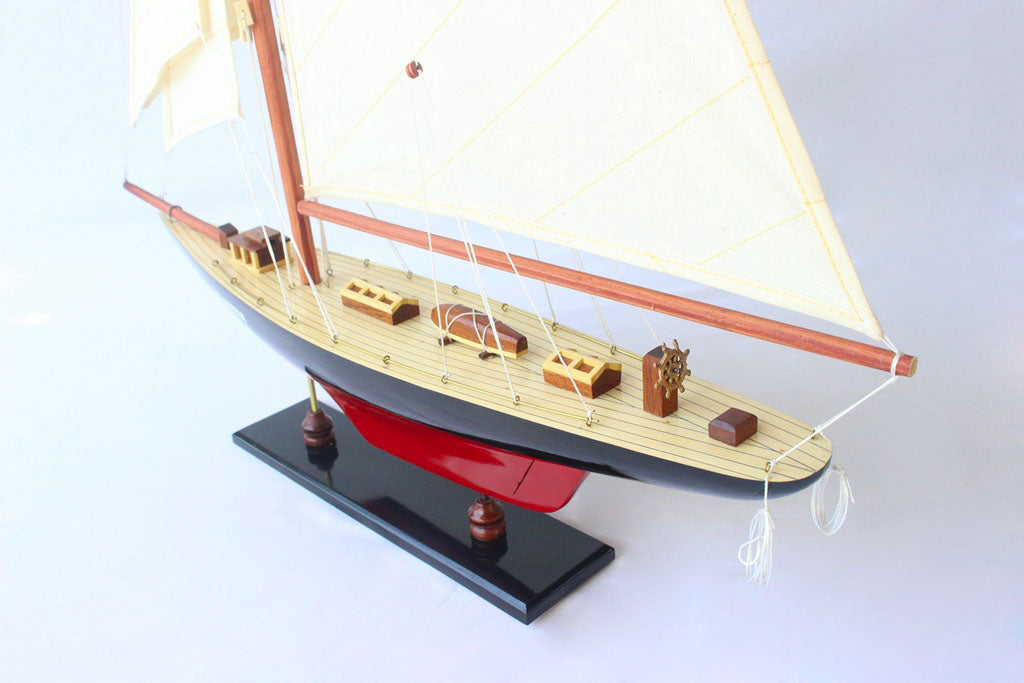 Columbia Yacht, Black/Red