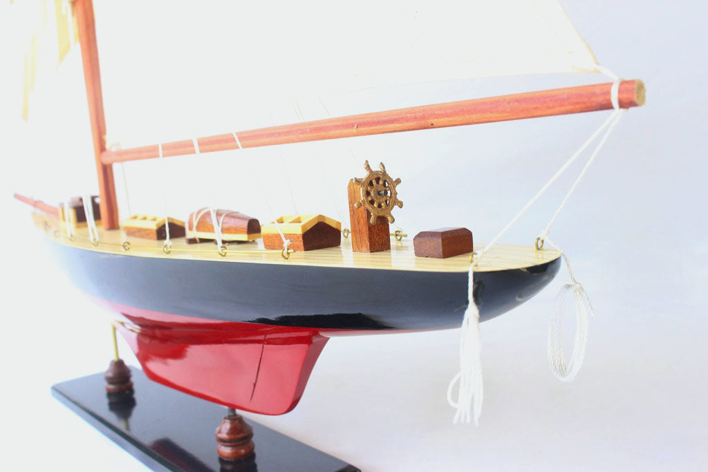 Columbia Yacht, Black/Red